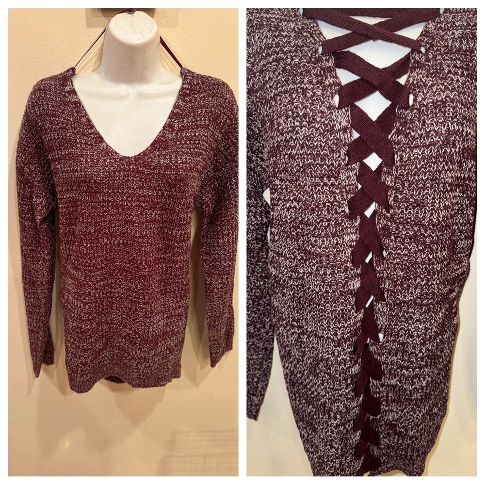 NWT So Sweater/Lace Up Back/Magma Color (Red-Brown)/Medium/V-Neck/Tunic/Long Slv